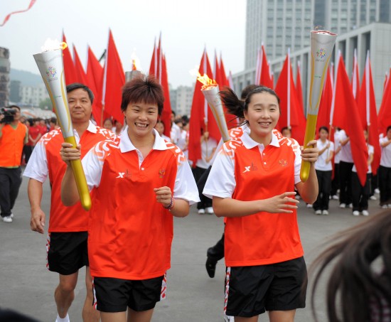 �D��-��ʮһ��ȫ�\(y��n)��(hu��)����㽭���f������w����