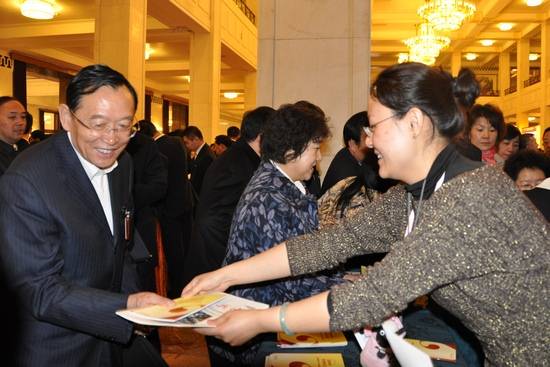 ����W�����ˆT�򅢼ӕ��h�Ĵ�����ί�Tٛ�ͼo��Ʒ����ӛ�� �w���㣩