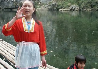 С�����������ź��е������ϷŸ�