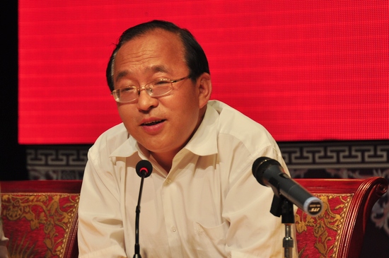 ���ϲ�����������ί��ӛ�Ž���ý�wҊ����Ͻ�B���飨����Wӛ�� �춬�� �z��