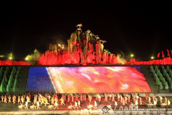 ��(sh��)���ݳ�����ɽ��ˮ�� �����ʬF(xi��n)�R�ʼtɫ�Ļ�