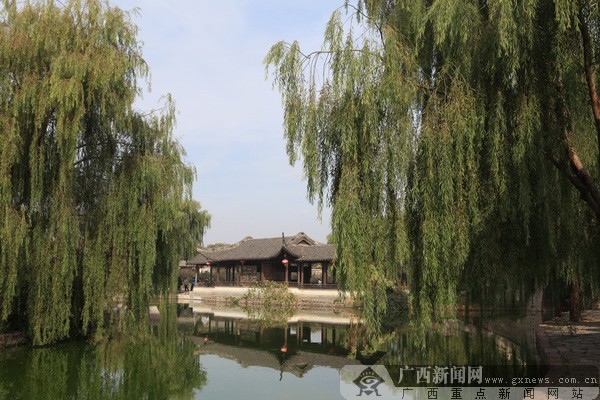 �R�ʇ��HӰ�ǣ�������H���^���c���e�ĉ���֮��