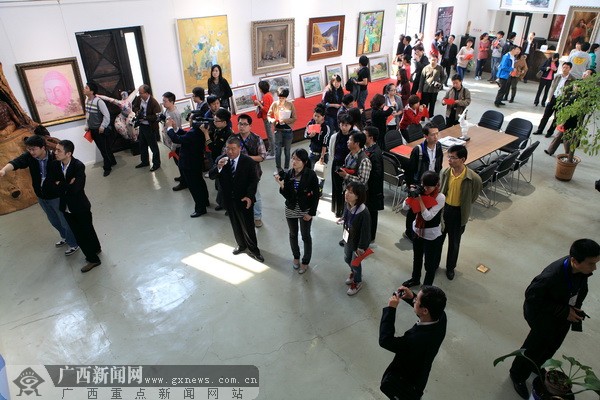 ����С�(zh��n):��M�����L(f��ng)���ԭ���B(t��i)С�(zh��n)