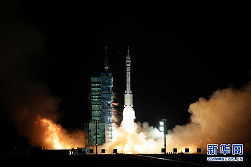 ��Ӎ���Ї������۰�̖���w���ھ�Ȫ�l������