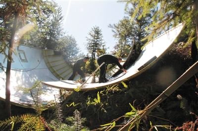 ���գ����϶���̖��̽�y�������֚������佭���촨���D/CFP