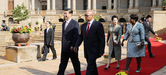 ����ƽ��ϯ�Ϸǿ��y(t��ng)���R�e�еĚgӭ�xʽ