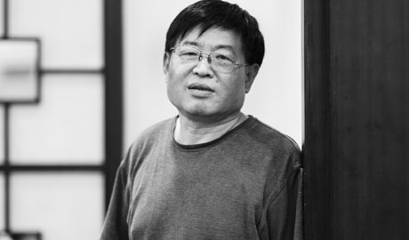 �����h����