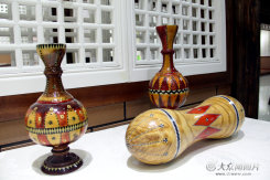 �D��S�᠖����y(t��ng)ľ�ƹ�ˇƷ��ӛ�� �R���K �z