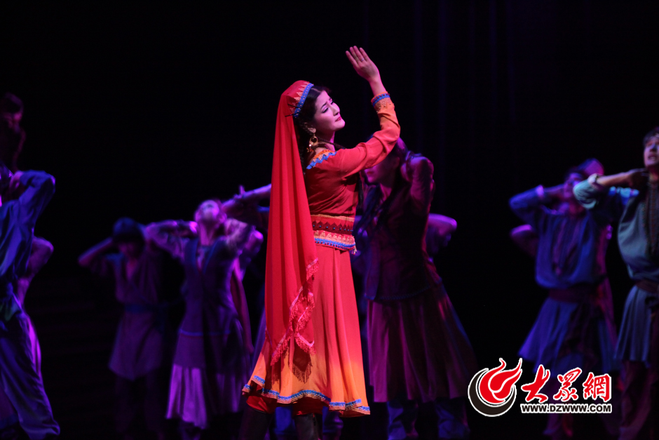 ������֮�١�������(j��)�� ������(��i)��"���(d��ng)"Ȫ��