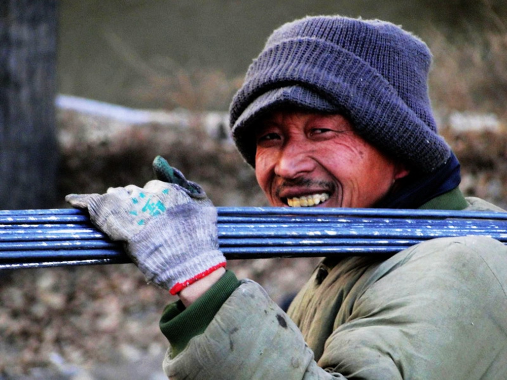 ���r���ֵܡ�������һ����r������Ҫ�ؼ��^������һ�f�ؼ��^������Ę�ϒ�M���Ҹ���΢Ц��   �zӰ �Μ� �Ԓ��13280645087.jpg