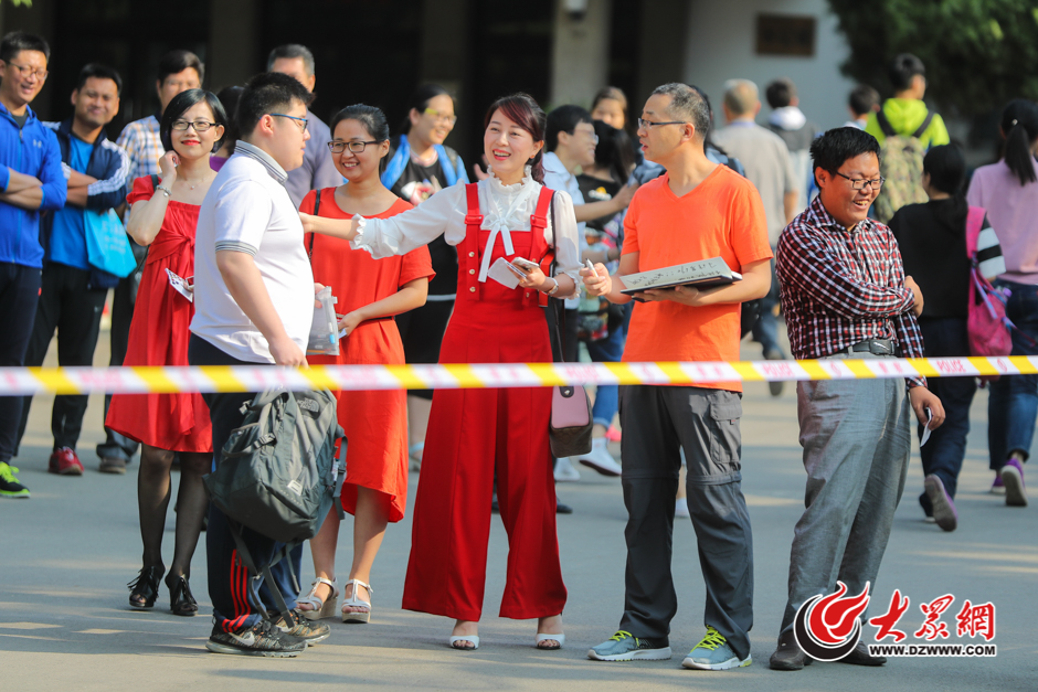 6��6��7����������ɽ�|ʡ��򞿼�c��������m�M�뿼�����Ϳ����ώ����s��ͬ�ش��ϼtɫ�·����鿼�����͹Ąš��󱊾Wӛ�� �W�L�� �z.jpg