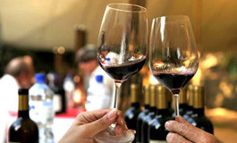 預防腎結石，來杯紅葡萄酒吧！