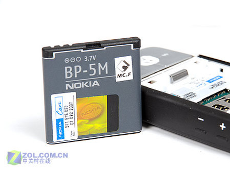 魄力不小諾基亞旋轉智能音樂5700評測(6)