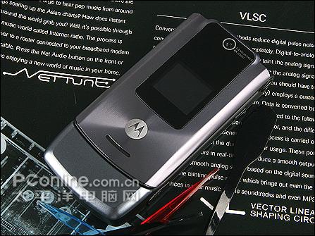 摩托羅拉W510評(píng)測(cè) 超高性價(jià)比摩托金屬超薄翻蓋W510評(píng)測(cè)