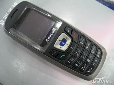 時尚外觀靚麗彩屏三星入門級直板僅399元