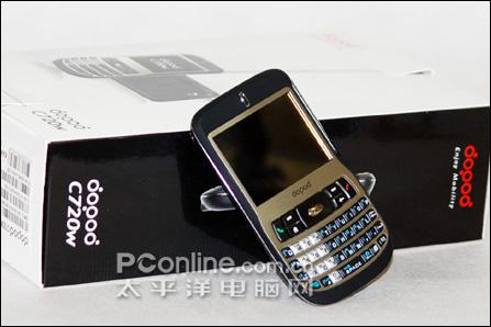 多普達(dá) C720w 黑莓外觀多普達(dá)全鍵盤智能C720破三千