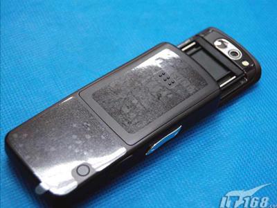 華麗依然三星超薄滑蓋D528售1727元