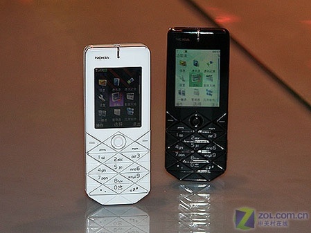 時尚潮流諾基亞九款新品手機圖賞