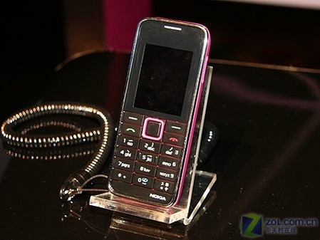 時尚潮流諾基亞九款新品手機圖賞(2)