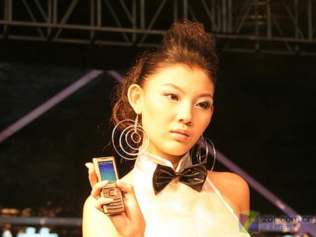 時尚潮流諾基亞九款新品手機圖賞(3)