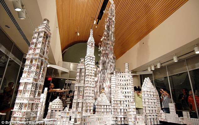 2006�꣬���׶���������1060�����ƴ��7.9�׸ߵ��_��˹�ߘ�ģ�ͣ��������ˮ��r�ļ���˹����o䛡�