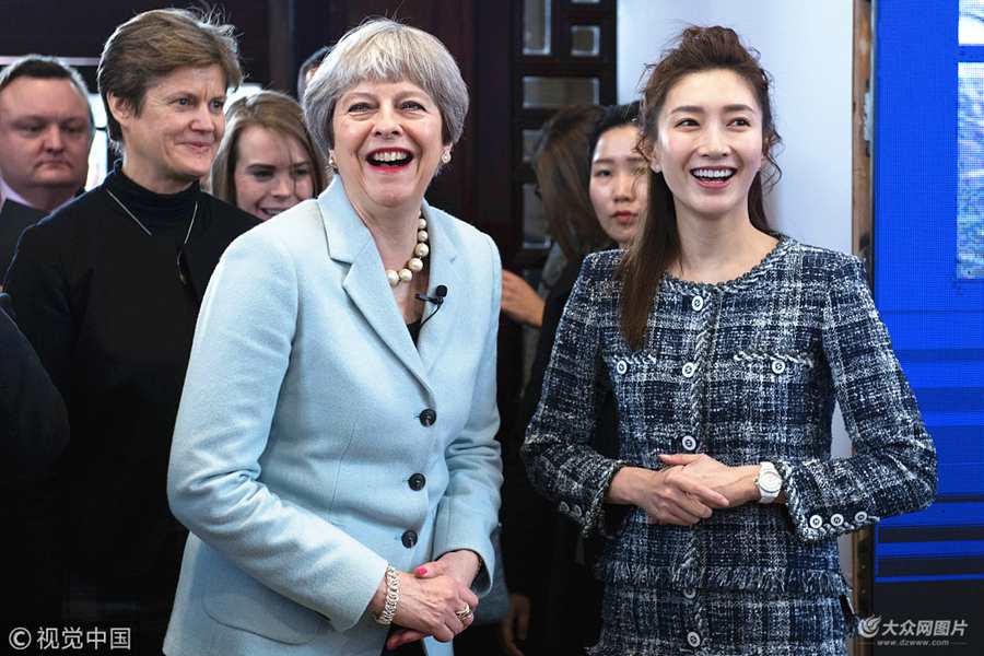 2018��1��31�գ���h��Ӣ����������ɯ��÷�L����h��W��