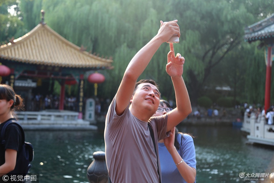 2018��8��26�գ����ϣ��ο��^�p��ͻȪ����ͻ�v�ա����������գ�������ͻȪˮλ�q��28.77�ף�����ͻ�v�ա������٬F�������S���ο�ǰ���^�p��