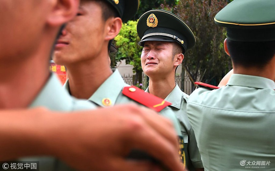 2018��8��31�������ϣ��侯ɽ�|��ꠝ���֧�200������ʿ��s�˳��F������e�侯�ϙ�G�����