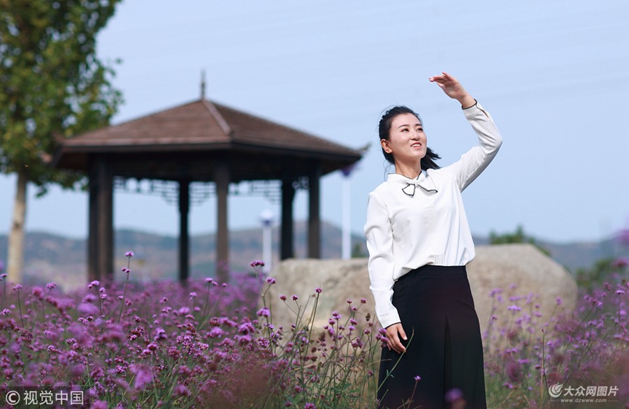 ����1.58�ף��w��90�Ц��������ģ������@��һ��Ů�����s��һ��������I�����ߡ��κ�ϼ�������������߿��^����Ը������ɽ�|��W��֮�󱾴T�B�x��