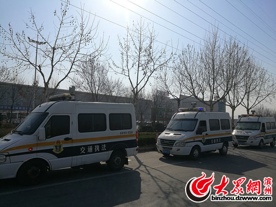 �I�ݽ�ͨ��ͻ�����傀������ ��ȭ���ηǷ��I�\