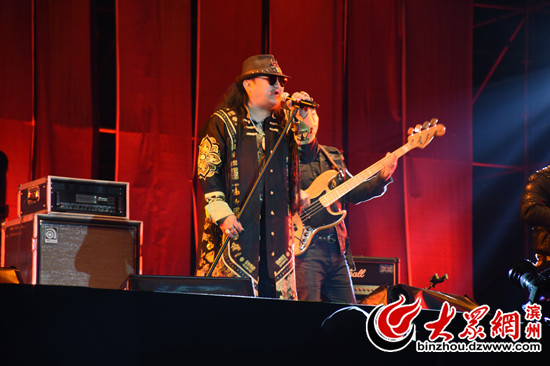 ����׌�ˮ����l������������Ļ ����ʢ������ȫ��