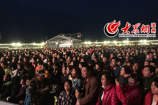 ����׌�ˮ����l������������Ļ ����ʢ������ȫ��