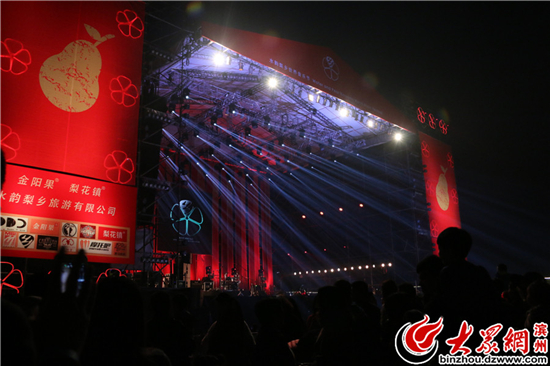 ����׌�ˮ����l������������Ļ ����ʢ������ȫ��