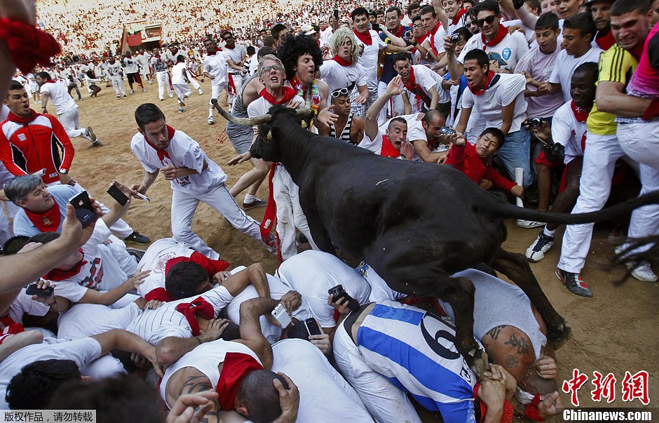 ���ؕr�g2013��7��11�գ�������������{����ţ���M������졣�D��һ�^��ţ�_�붷ţ���ȡ�