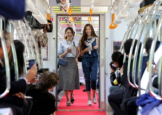 ���ձ����a������4��14�Ո�����ձ��F·������(�B�Ӗ|���кͰ�������)14���e�k��һ���e�_����ġ�܇�ȕr�b�㡱���鼴���_�I����܇վ����A�ᡣ