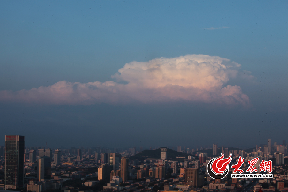 8��25�հ����������۽�ĺ�ƺϱ̣����ϵ���մ�Ƭ���ݣ����������c�{�������ӳ��Ȥ����ɫ�H����^���󱊾Wӛ�� ���L�� �w�� �z