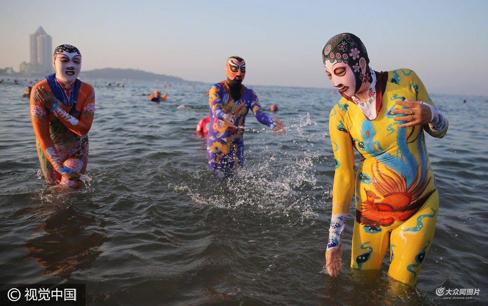 8��28����ɽ�|���u��һ��ˮԡ����߅�������B�wĘ��������u����Ӿ���ϵ������P����ȸ�D��ʮ���@�G���ں�߅���^�ʘO�ߡ�