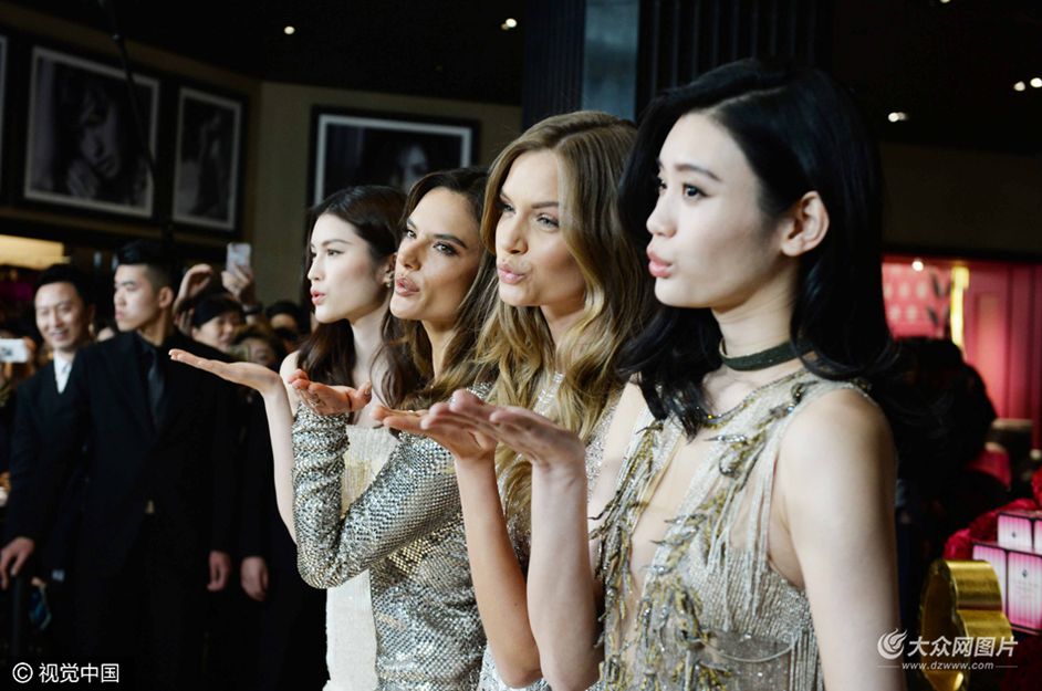 3��8�գ� �S�������������Ϻ���Ş����ʽ�_�I(y��)���@Ҳ�ǾS�؁����׵ꡣ