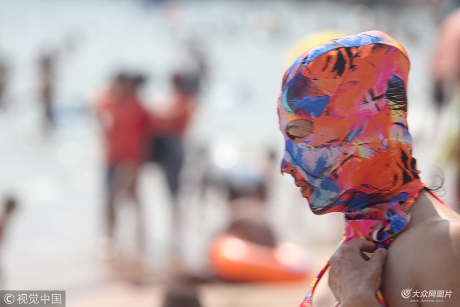 2018��7��6�գ�Ę����������u��һ��ˮԡ��ϴ���衣�������ף���������Ę�����L�����u����������������DŮ�^������_����Ę�����º���Ӿ�������ɞ�һ���n�����L����