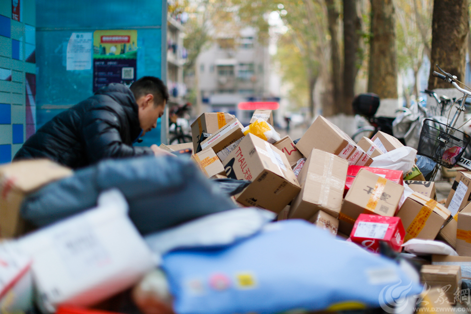 �D1 ���ϣ���У���f�ѳ�ɽ���߼�С�类�͛].jpg