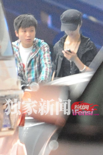 ��Ψ��������ɫ��������������