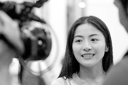 ؕ�כ]�Џͳ�ͻ��ِ�ɶ���Ů�С��Ŕ���(�D)