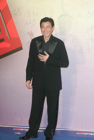 �D�ģ������Aδ�@Ӱ���������K����Ц��(du��)ý�w