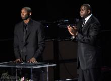 �ܿ��d����׷�����e��ʮ�|����ͬ������(�D)