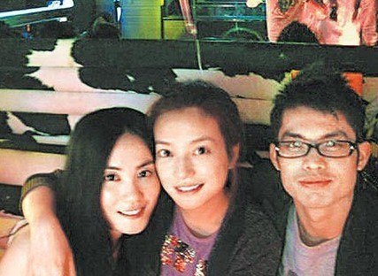 �����wޱ��Ӣ��ѸŮ�Ǻ��˾������齻��Ȥ