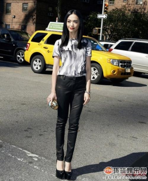 ȫ���t�����n��Ӣ �P�c�ʘ�Ȧ���ȴ����µ�Ů��