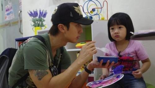 ����3�qŮ���������ع� �ɐ۳̶ȱ���M�D��