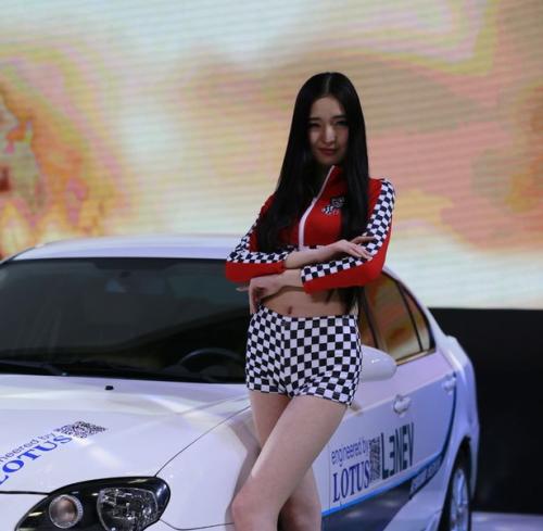 QQ�؈D20140422152644����܇չ܇ģ�������G ������Ů�o̎���ڣ��M�D��