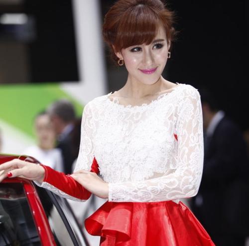 ����܇չ܇ģ�������G ������Ů�o̎���ڣ��M�D��