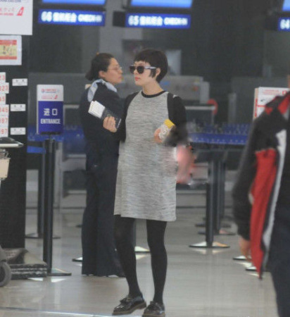 �O��Ů���ѫ@�ۼ� ���Ɏ������m�Ќ���z10��